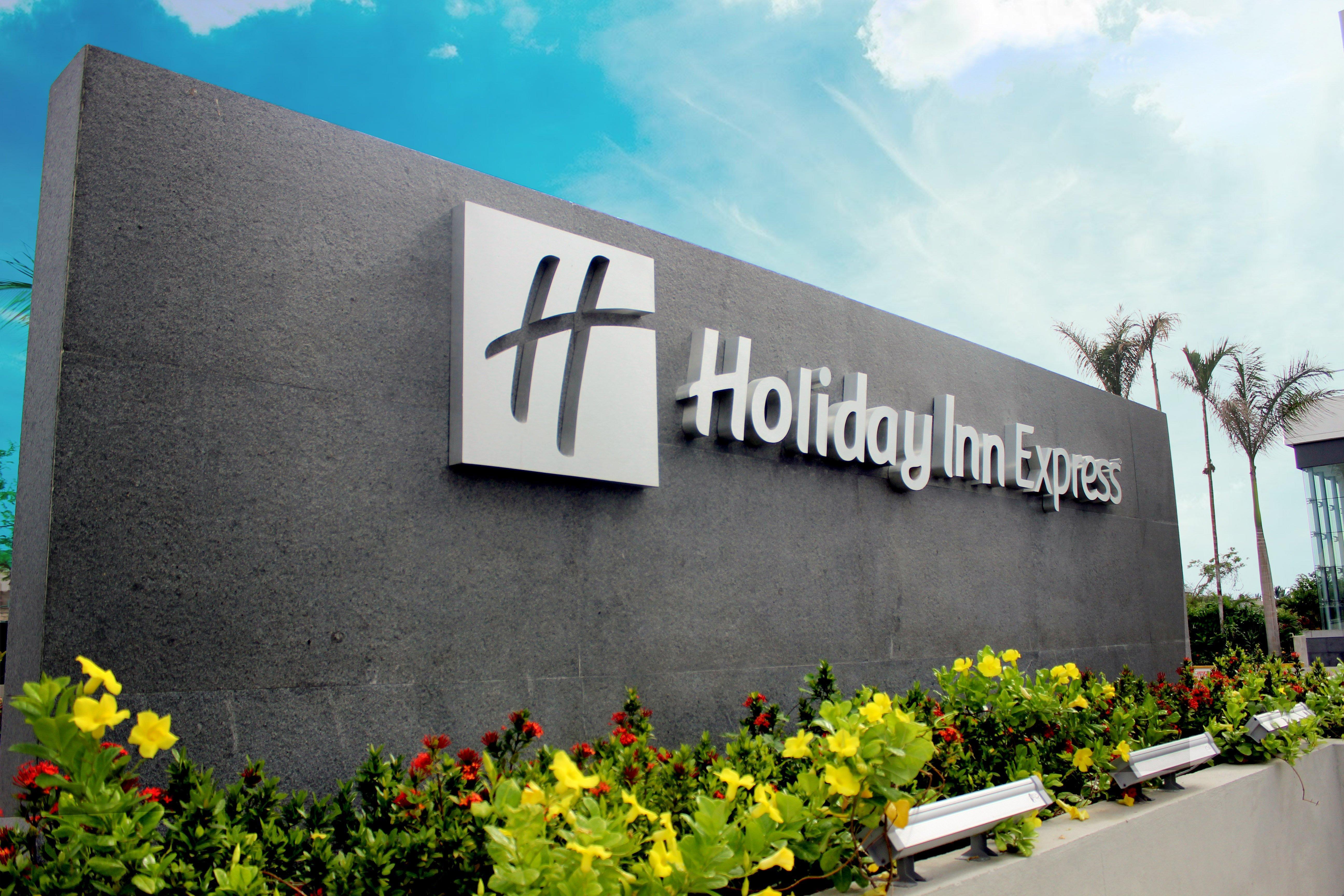 Holiday Inn Express Puerto Vallarta, An Ihg Hotel Exterior foto